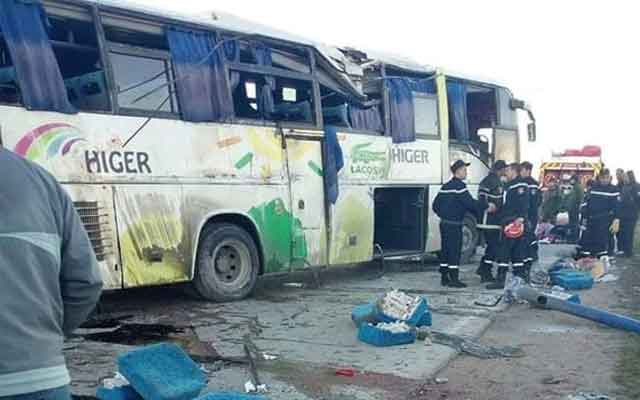 Oran: 22 blessés dans une collision entre deux bus  