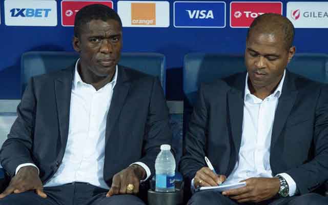 La Fédération camerounaise limoge Seedorf et Kluivert après la défaite à la CAN 2019