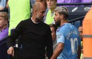 Un moment d'hypertension entre Sergio Agüero et Guardiola en plein match