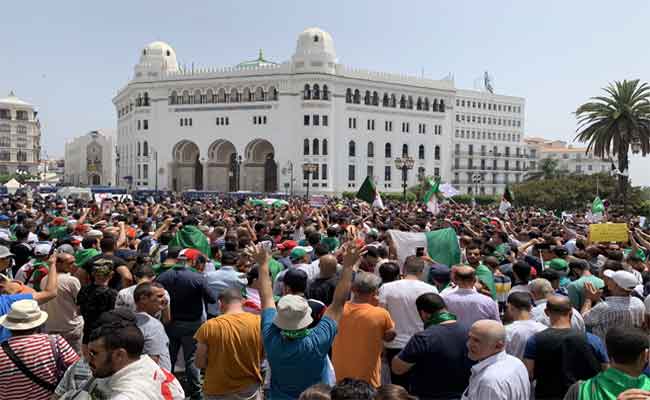25e semaine de mobilisation : les étudiants réclament une Algérie « libre et démocratique »
