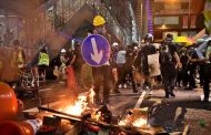 Pékin avertit les manifestants de Hong Kong : « ceux qui jouent avec le feu mourront dans le feu »