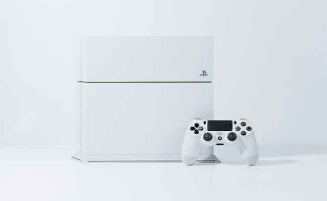 La PlayStation 4 atteint les 100 millions d’unités distribuées