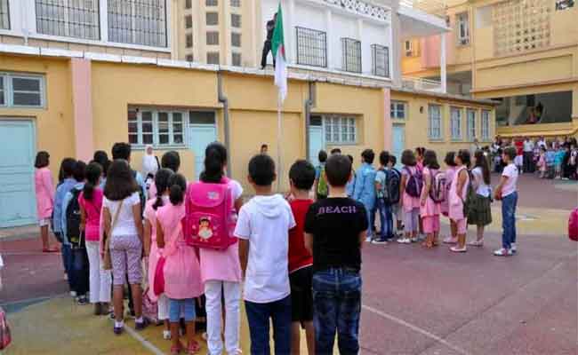 Augmentation de la prime de solidarité scolaire de 3.000 à 5.000 dinars