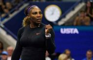 Serena Williams a écrasé Qiang Wang et se qualifie pour la demi-finale de l'US Open