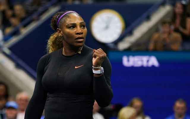 Serena Williams a écrasé Qiang Wang et se qualifie pour la demi-finale de l'US Open