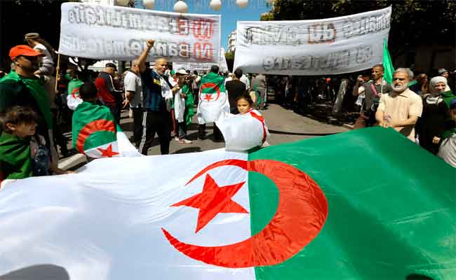 Vingt maires de la wilaya de Béjaïa réitèrent  leur refus d’organiser la présidentielle du 12 décembre