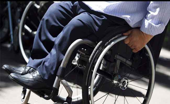 Le gouvernement augmente l'allocation  mensuelle  des personnes  handicapées de 4.000  à  10.000 DA 