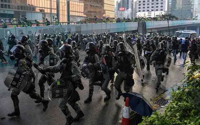 Manifestations à Hong Kong. Sera-t-il semblable au Printemps arabe?