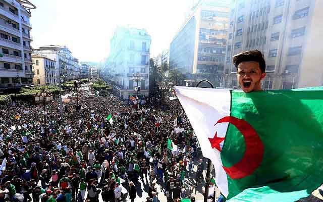 30ème vendredi fait trembler le trône de Gaid Salah