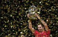 Roger Federer, champion du tournoi de Bâle pour la dixième fois