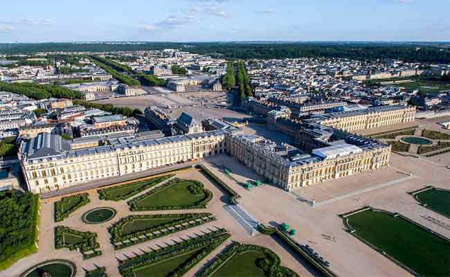 Plus besoin de faire la queue, Google vous propose de visiter le Château de Versailles en réalité virtuelle