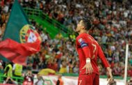 Cristiano Ronaldo a marqué un triplé dans un match du Portugal contre la Lituanie