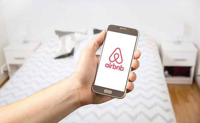 Airbnb met un terme aux organisations de fêtes après la fusillade d’Orinda