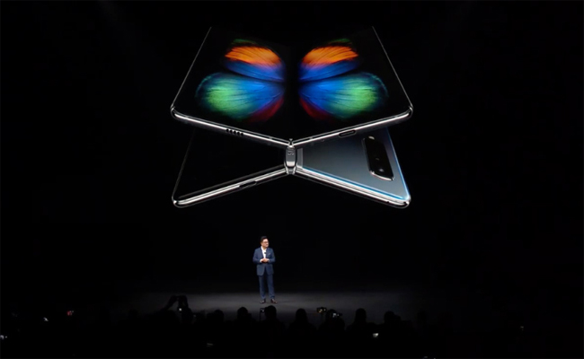 Le Galaxy Fold 2 devrait normalement être moins cher que le premier modèle