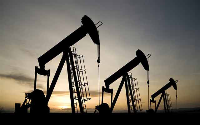 Les prix internationaux du pétrole ont chuté