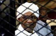 Un tribunal de Khartoum condamne Omar el-Bechir pour corruption