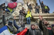 France : Le gouvernement veille à ce que la grève ne paralyse pas le pays avant Noël