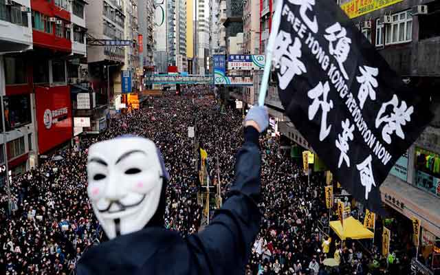 Une nouvelle marée de manifestation dans les rues de Hong Kong