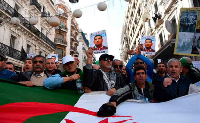 49 vendredi du hirak : les algériens rejettent l’exploitation du gaz de schiste