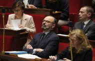 Le Parlement français débat pour la première fois d'une réforme controversée des retraites