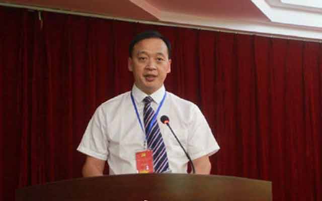Le coronavirus tue le directeur de l'hôpital de Wuhan