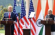 Au milieu de manifestations sanglantes, Trump et Modi parlent d'affaires lors de sa tournée en Inde