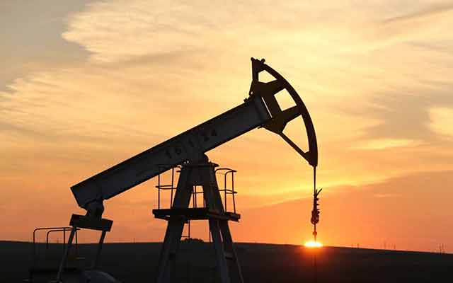 Les prix du pétrole se stabilisent après une légère agitation