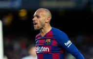 Comment le joueur de Barcelone Braithwaite passe t-il son temps à la maison ?