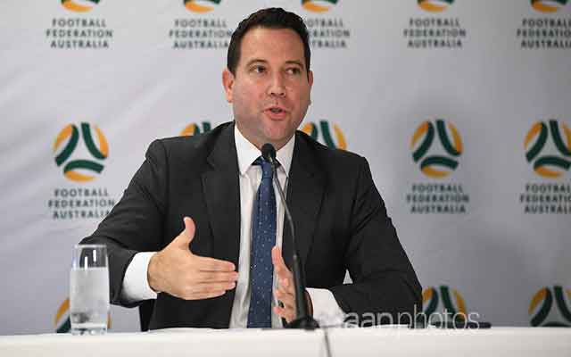 La saison de l’A-League d'Australie se joint à l'AFL et au NRL pour fermer les portes