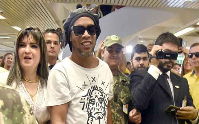 La vraie raison pour laquelle Ronaldinho reste emprisonné au Paraguay