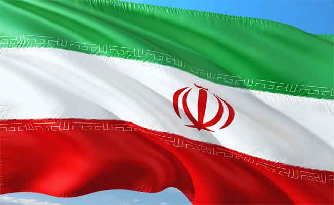 La nécessité économique pousse les Iraniens à sortir dans la rue sans prévention