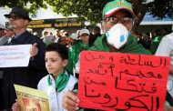Le dinar est le plus touché par Coronavirus alors que le gouvernement appelle les Algériens à rester à l'écart des manifestations