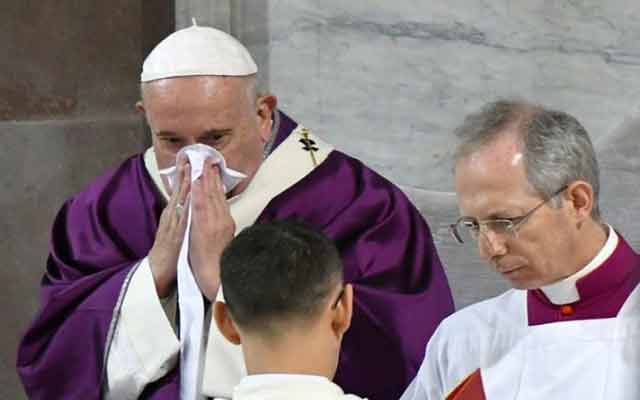 Vatican: Le Pape François est malade