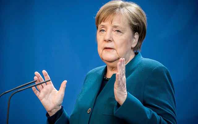 Merkel veut renforcer les mesures sanitaires pour poursuivre la lutte contre la pandémie
