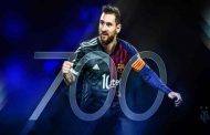Lionel Messi  marque son 700ème Buts de sa carrière