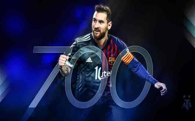 Lionel Messi  marque son 700ème Buts de sa carrière