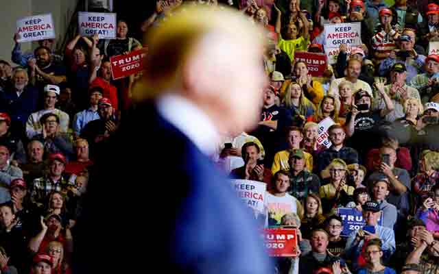 La campagne présidentielle de Trump dans l’œil du cyclone