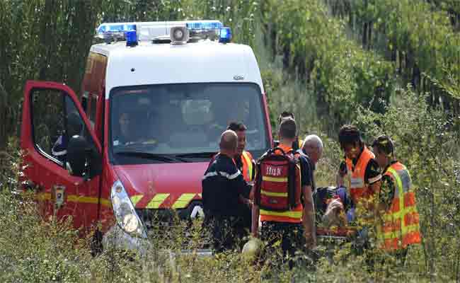Drame de route en France : cinq enfants d’une même famille tués et quatre blessés en urgence absolue
