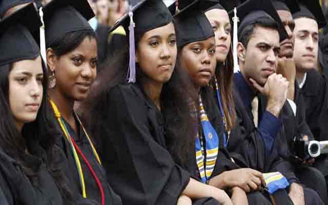 Le gouvernement américain retire la menace de retrait de visa pour les étudiants étrangers