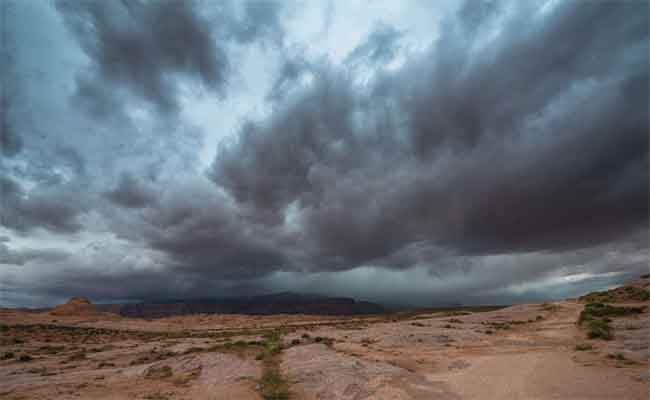 Fortes chutes de pluies à Tamanrasset : Sauvetage de 10 personnes cernées par les eaux