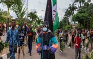 Nigéria: Des manifestants protestant contre les brutalités policières dans la ville de Lagos