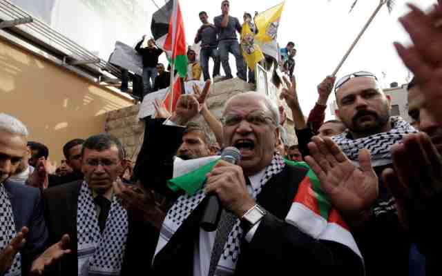 Qui était Saeb Erekat, le négociateur palestinien?