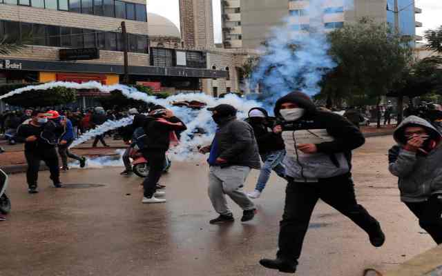 Le Liban aux prises avec la violence et la pandémie