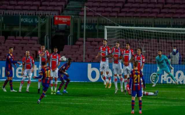 Messi conduit Barcelone à submerger Alaves