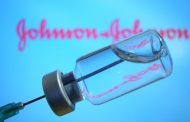 Johnson & Johnson demande l'approbation de son vaccin contre corona