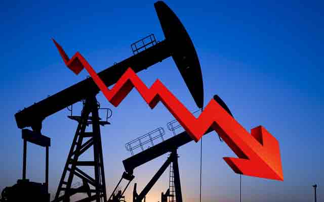 La Baisse continue des prix du pétrole sur le marché mondial