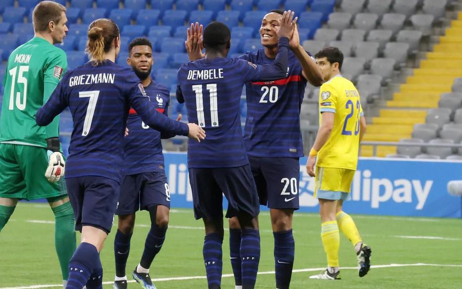 La France passe devant le Kazakhstan lors de qualification pour la Coupe du Monde de la FIFA