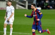 La Liga : Messi mène Barcelone à la deuxième place