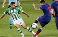 Le Betis donne une poussée pour le titre à l'Atletico