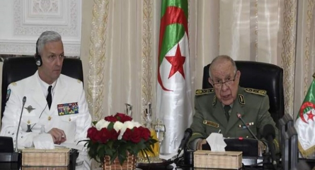 Le chien de garde de la France en Algérie, le général Chengriha, planifie des guerres civiles en Afrique